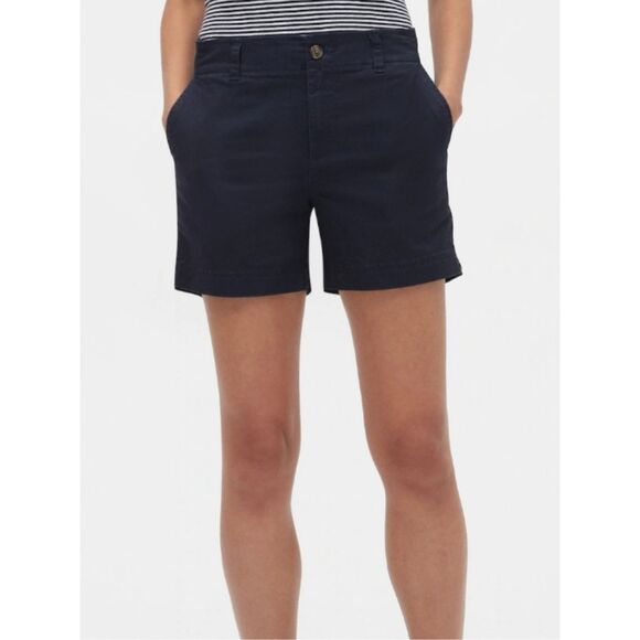 Bundle of 2 NWT GAP Girlfriend Chino Shorts Sz 10 Gray & Navy Minimalist - Picture 2 of 13